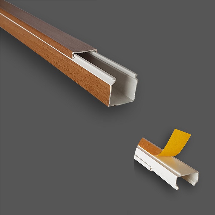 Κανάλι Καλωδίων Πλαστικό Ξύλο 25x25mm με Αυτοκόλλητη Ταινία