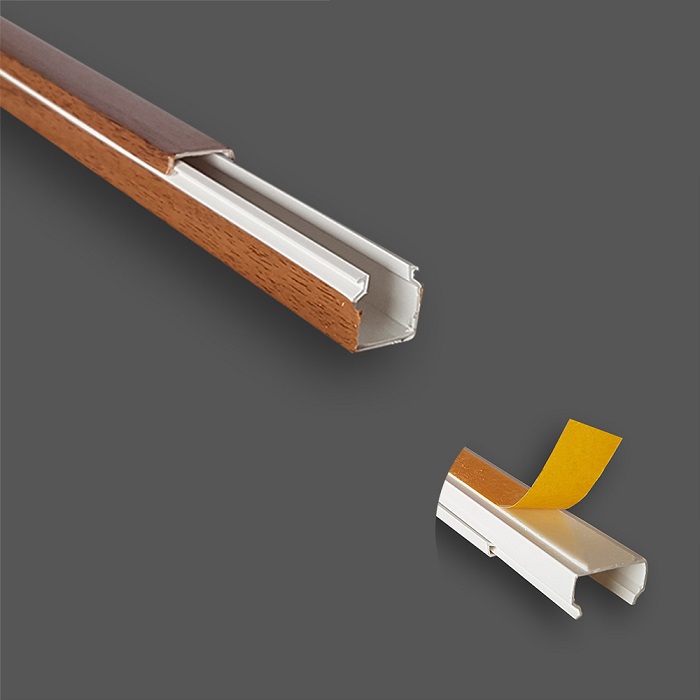 Κανάλι Καλωδίων Πλαστικό Ξύλο 25x16mm με Αυτοκόλλητη Ταινία